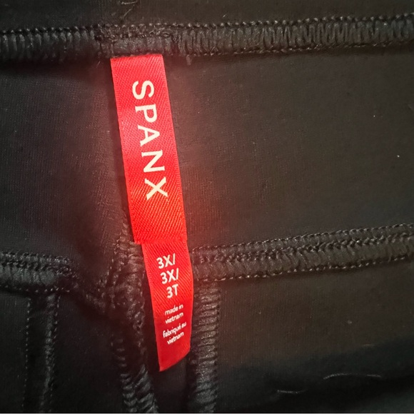 NWOT Spanx size 3X tall black the perfect pants high rise flare - Picture 3 of 9
